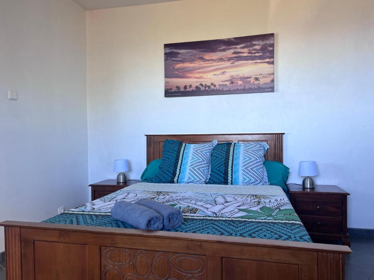 Ferme L'Eau De Coco Bed & Breakfast Saint-Paul Luaran gambar